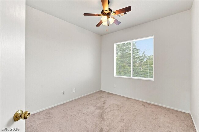 Building Photo - 2681 Park Creek Ln