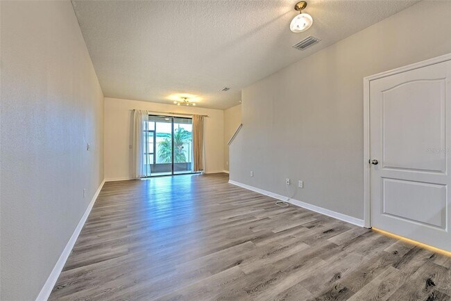 Building Photo - 5116 Bay Isle Cir