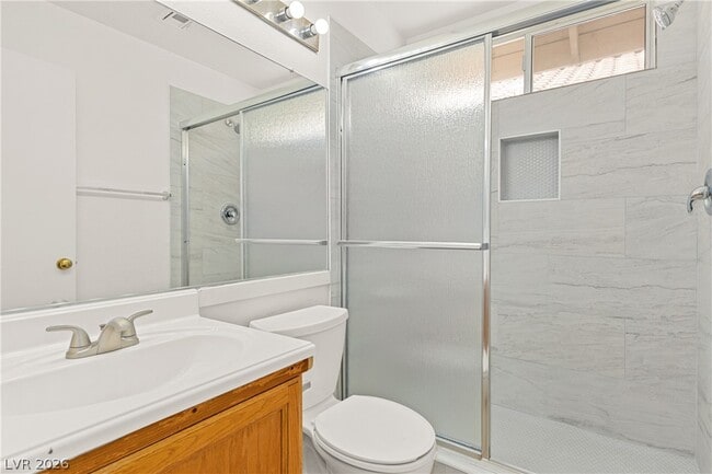 Building Photo - 7873 Laurelton Pl