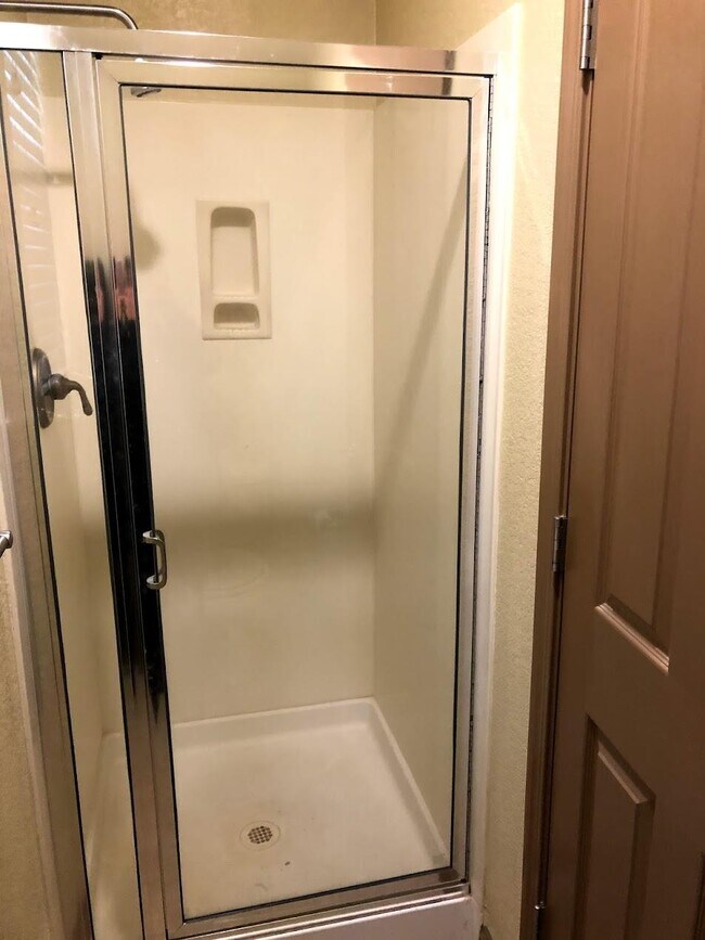 Building Photo - 1764 E Golden Way