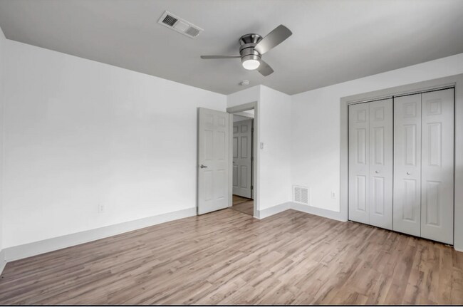 Building Photo - 317 Clayton Nolen Dr