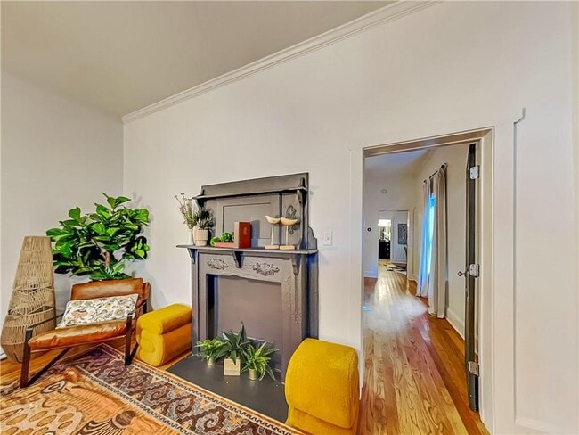 Building Photo - 67 Hogue St NE