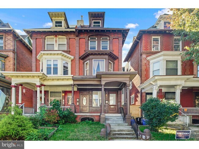 Building Photo - 4922 Cedar Ave