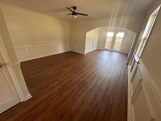 Building Photo - Charming 3BR Townhome in Atlanta
