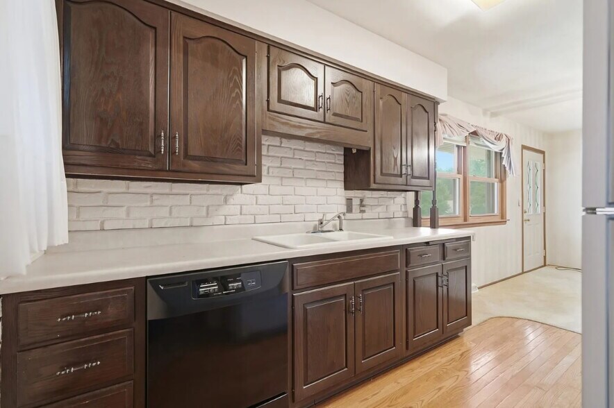 Building Photo - 964 Cimarron Dr