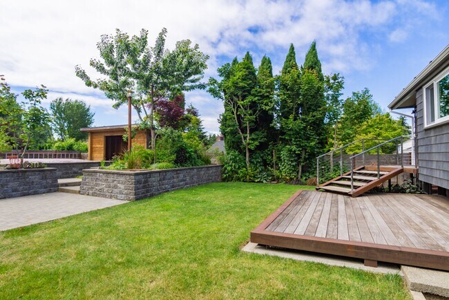 Building Photo - 3Bd/2Ba Seattle Home