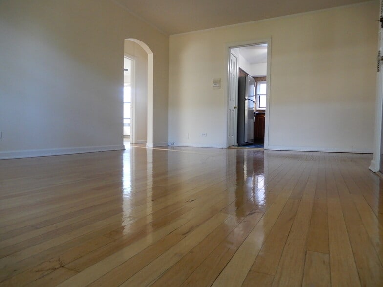 Building Photo - 1526 N Harlem Ave