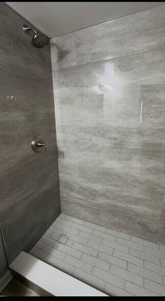 just updated 2 bathrooms - 2986 Saint Albans Cmn