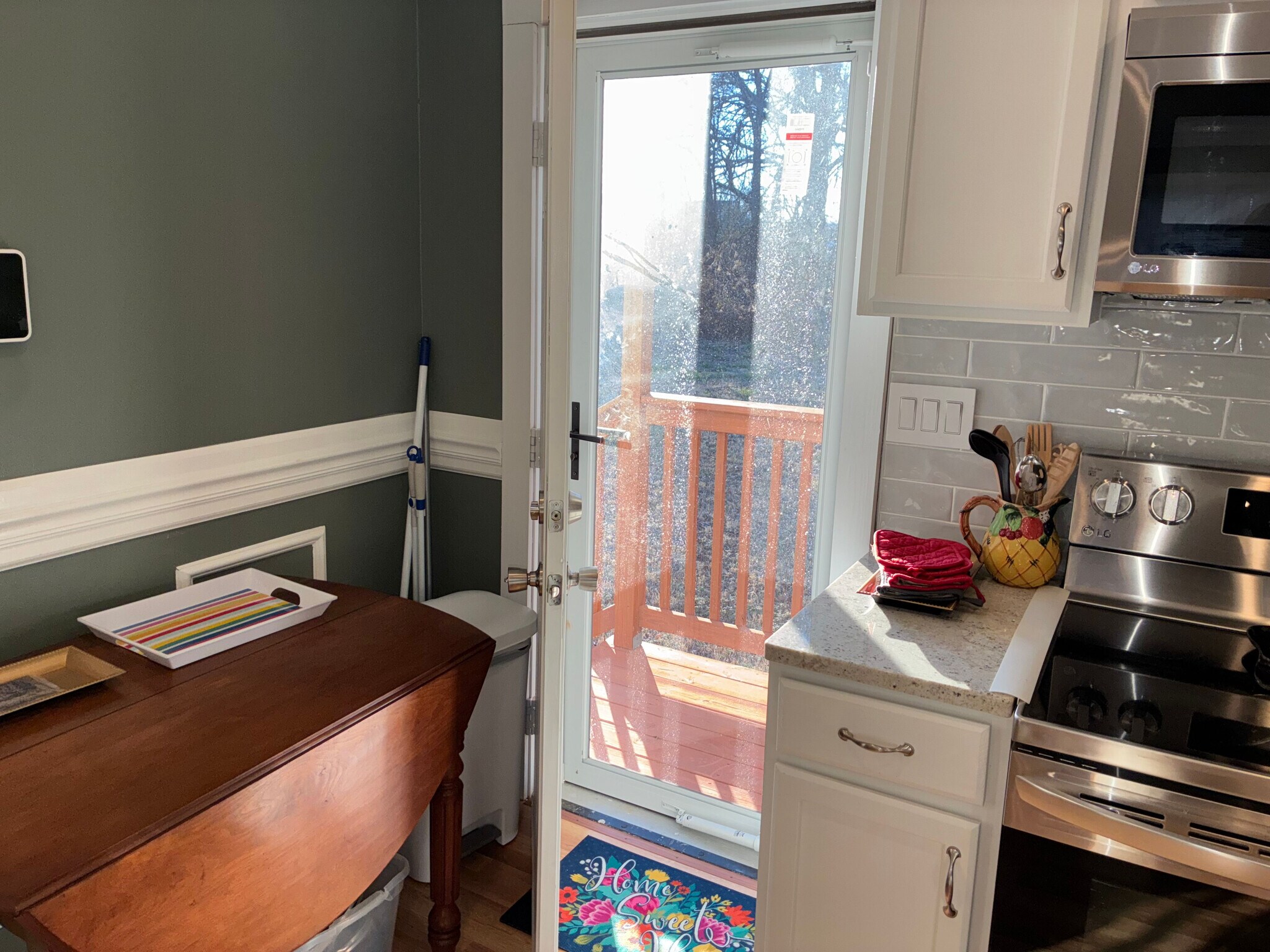 Building Photo - Room in House on Morgantown Rd