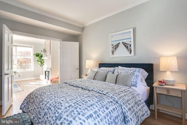 Building Photo - 1737 P St NW