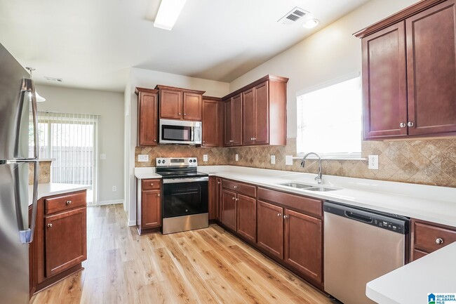 Building Photo - 6436 Cheshire Cove Dr