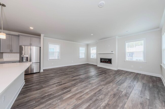 Building Photo - 9141 Daydreamer Ct