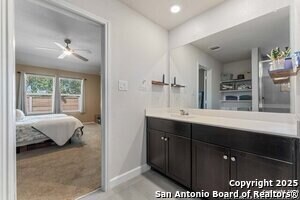 Building Photo - 829 Margay Lp