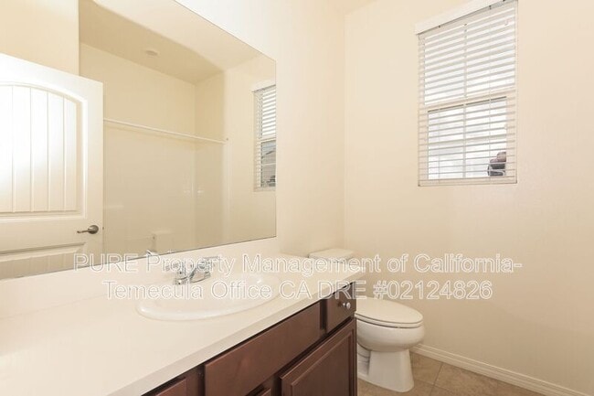 Building Photo - 40324 Calle Real