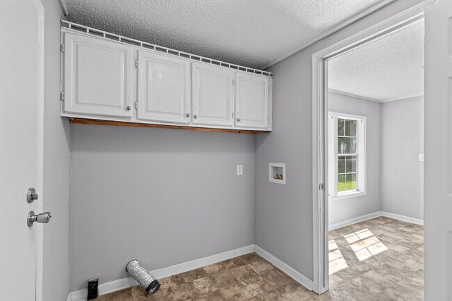 Building Photo - Lot 19 Pickett Rd