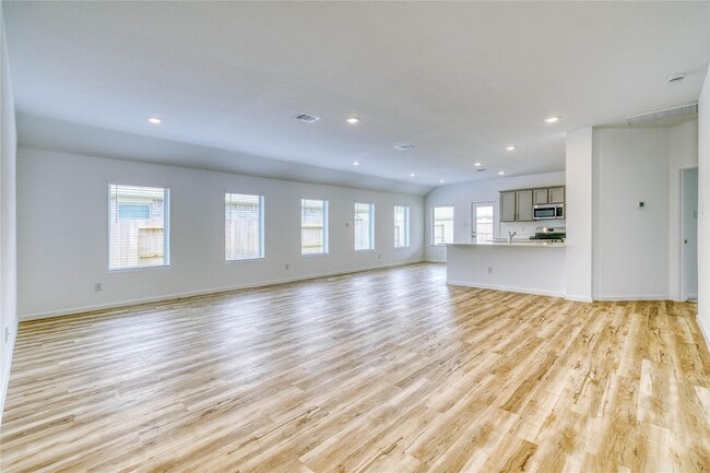 Building Photo - 5310 Still Mdw Ln