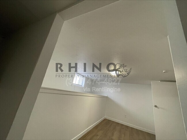 Building Photo - 1144 S 200 E