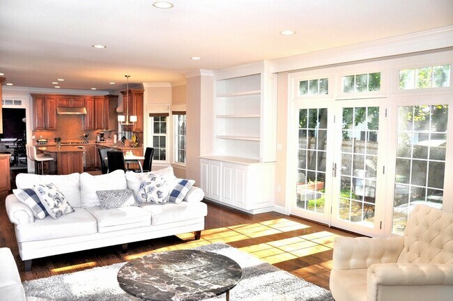 Building Photo - 27 Mellon Rd