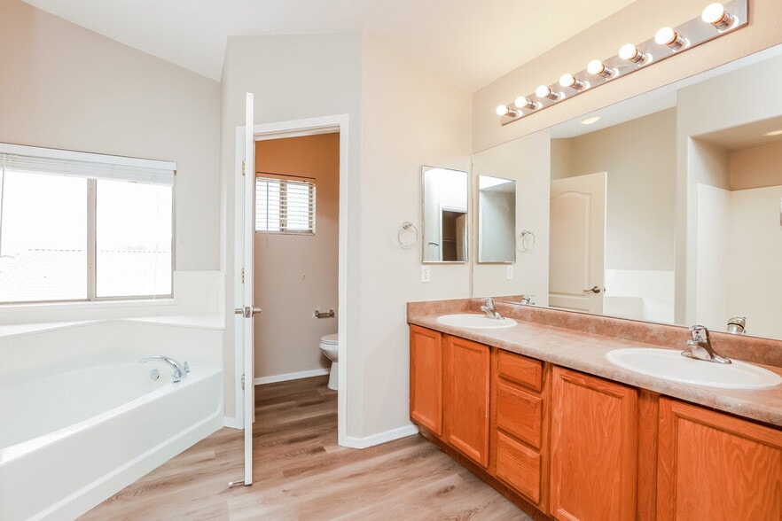 Building Photo - 6472 W Harbin Ridge Way