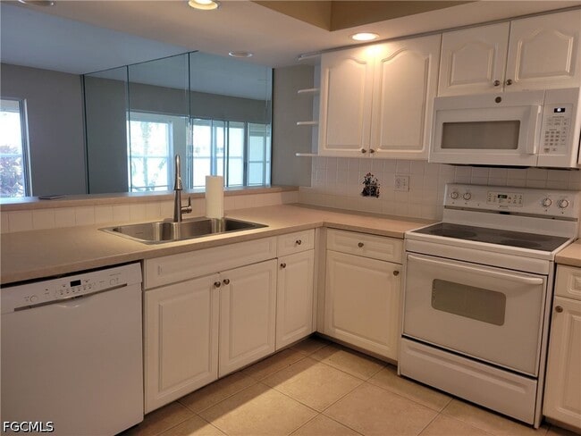 Building Photo - 603 McGregor Park Cir
