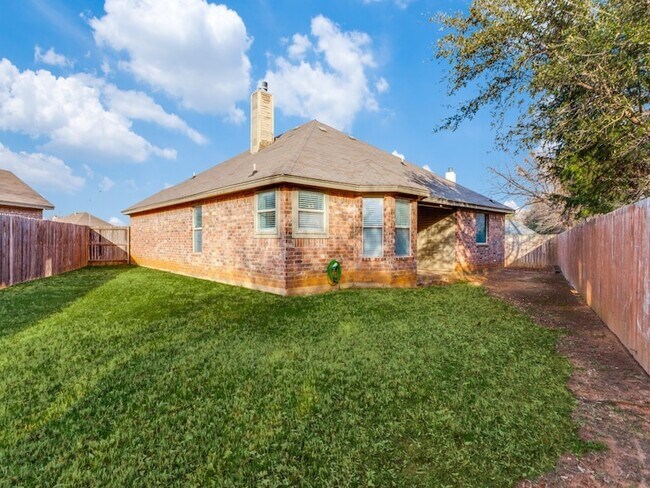 Building Photo - 6808 Terbet Ct