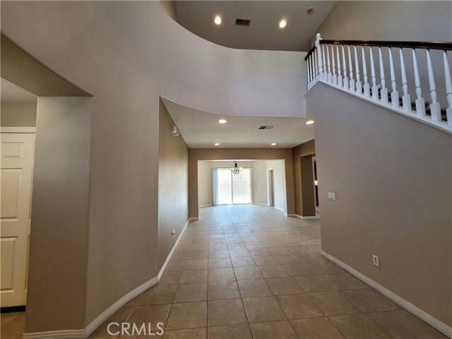 Building Photo - 84476 Ruebens Way
