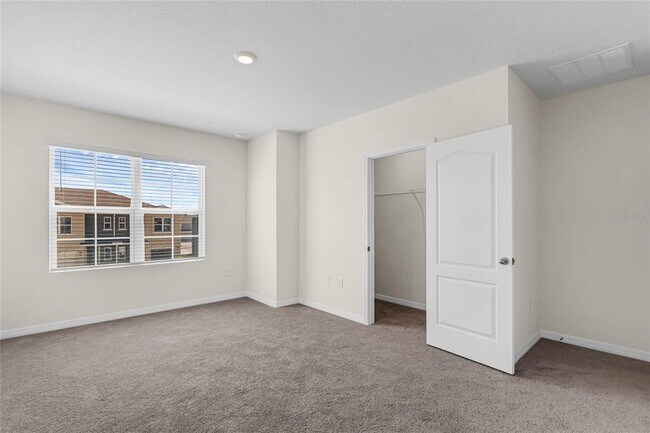 Building Photo - 2340 Penguin Blvd