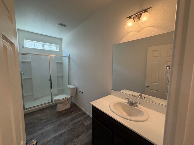 Building Photo - 9752 Silver Dollar Ln