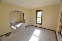 Building Photo - 451 Marion Ave