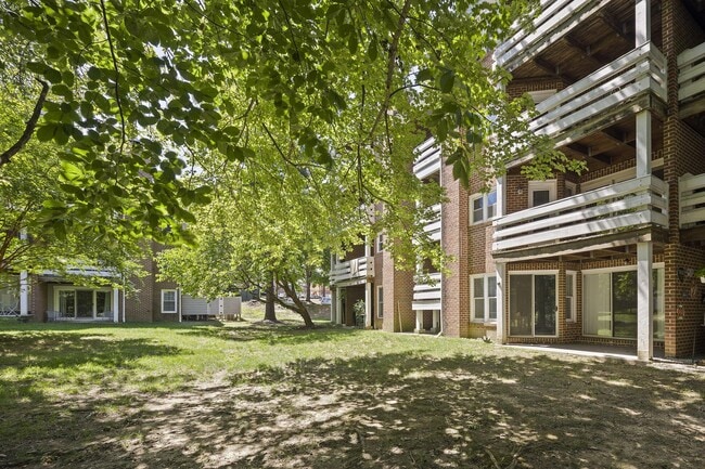 Building Photo - 3151 Covewood Ct