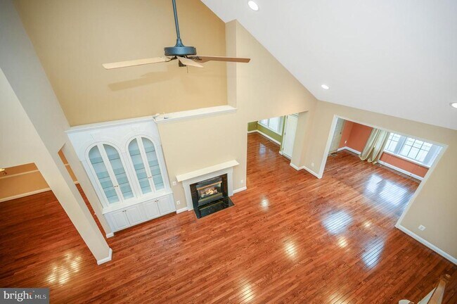 Building Photo - 13784 Charismatic Way