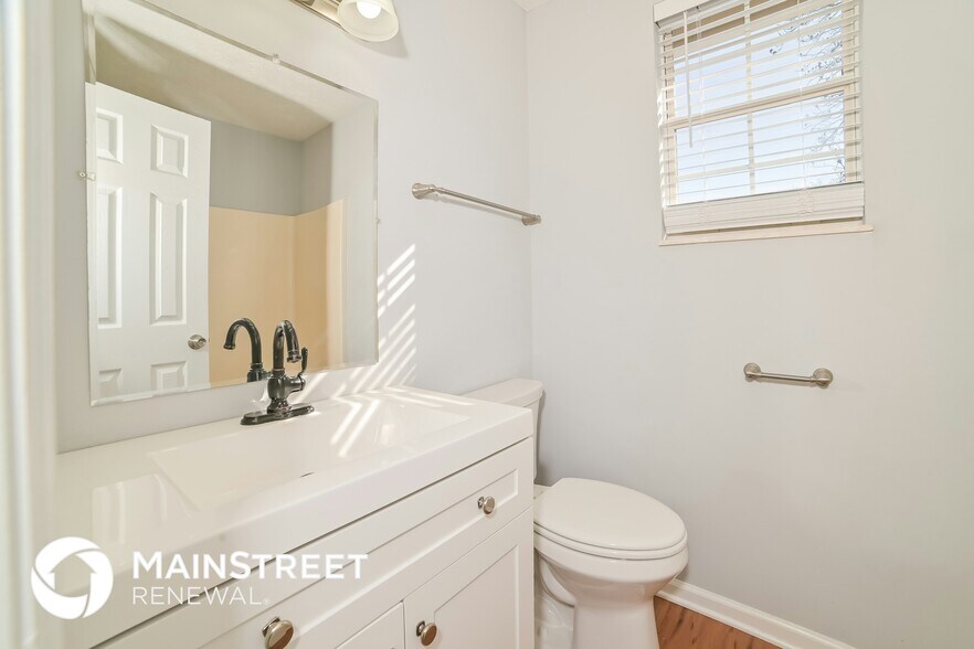 Building Photo - 808 Olde Pioneer Trail
