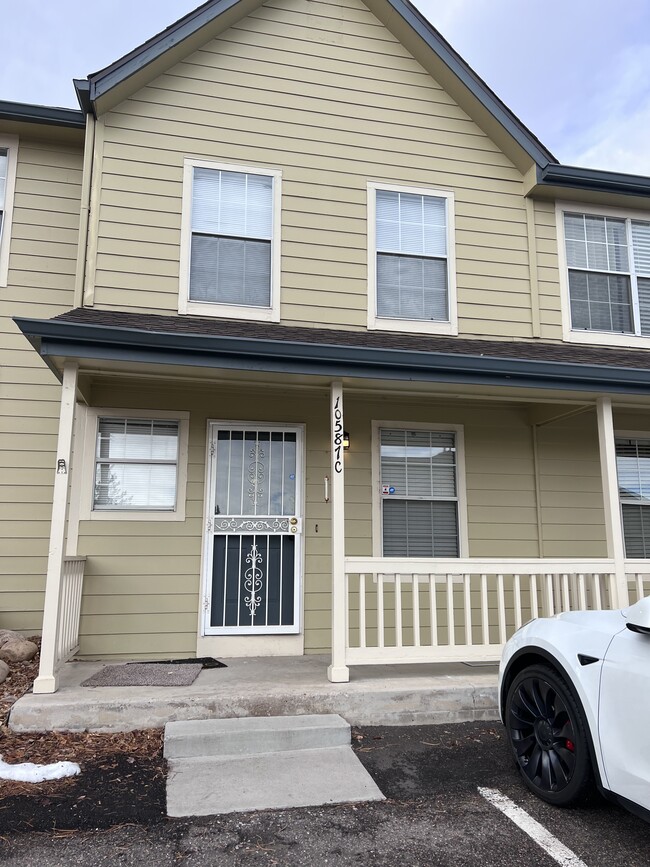 Front of Townhome - 10587 W Maplewood Dr