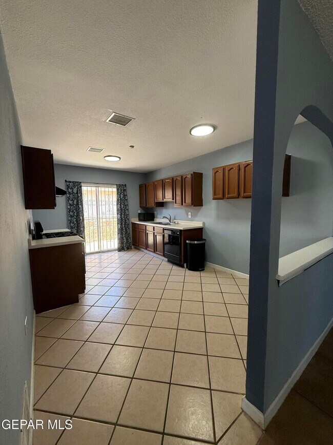 Building Photo - 11797 Imperial Gem Ave