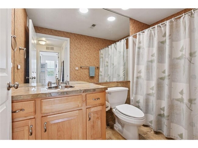 Building Photo - 675 N 1st St