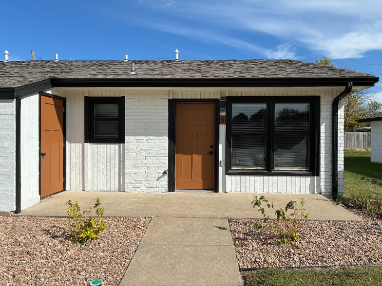 Primary Photo - 501 S Cedar St