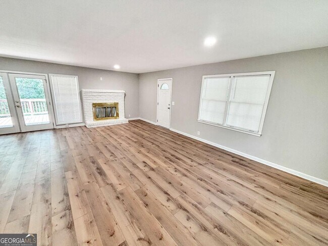 Building Photo - 1082 Amelia Dr SW