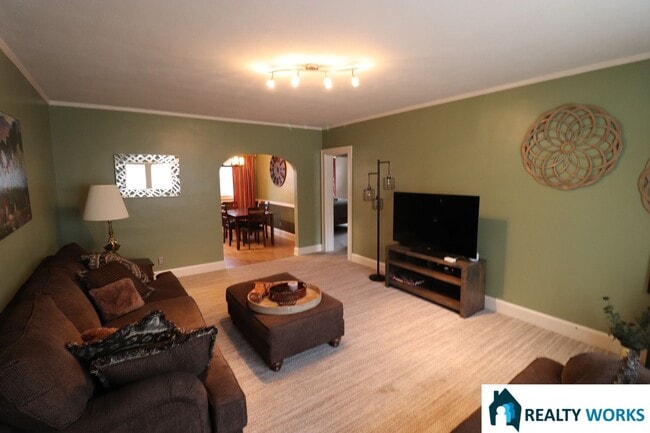 Building Photo - 2457 S 27th St