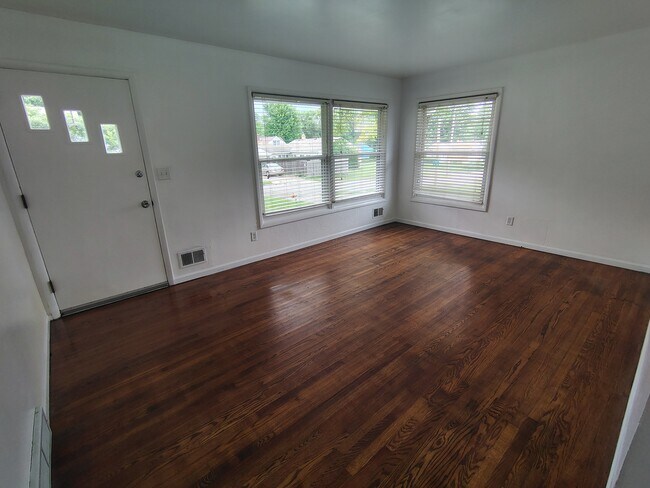 Building Photo - 3412 Harney Ct