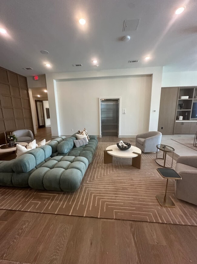 Building Photo - 12208 Tech Ridge Blvd