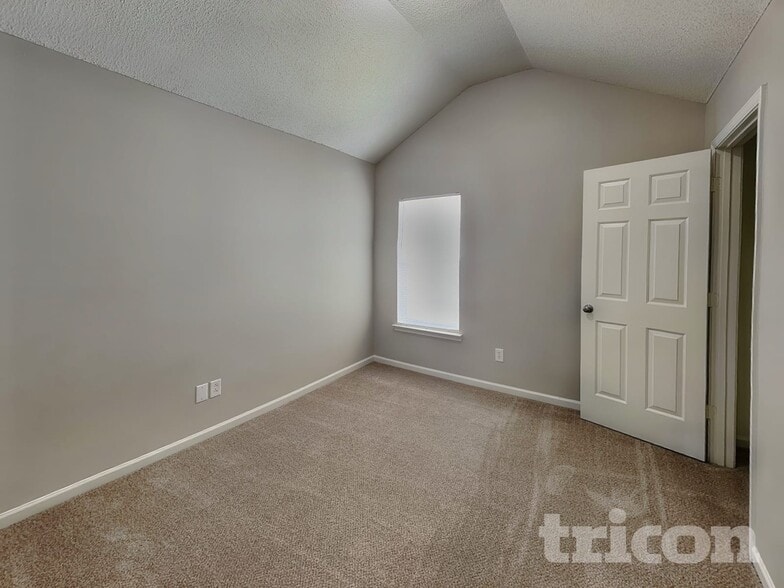 Building Photo - 433 Havenbrook Way NW