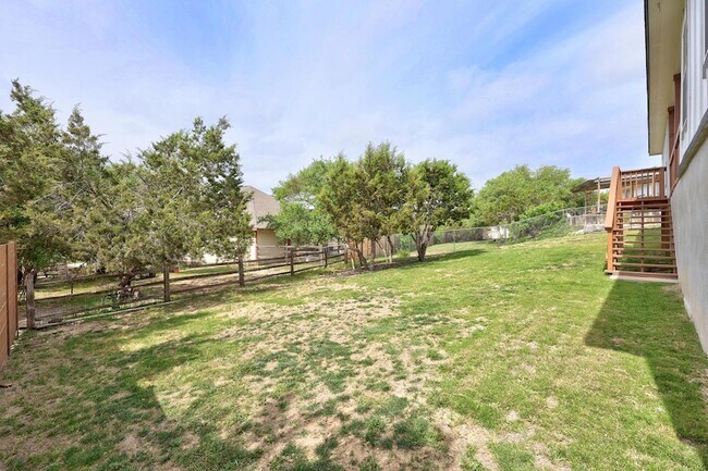 Building Photo - 17701 Village Dr