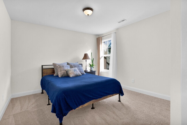 Building Photo - 245 Lonesome Glory Dr