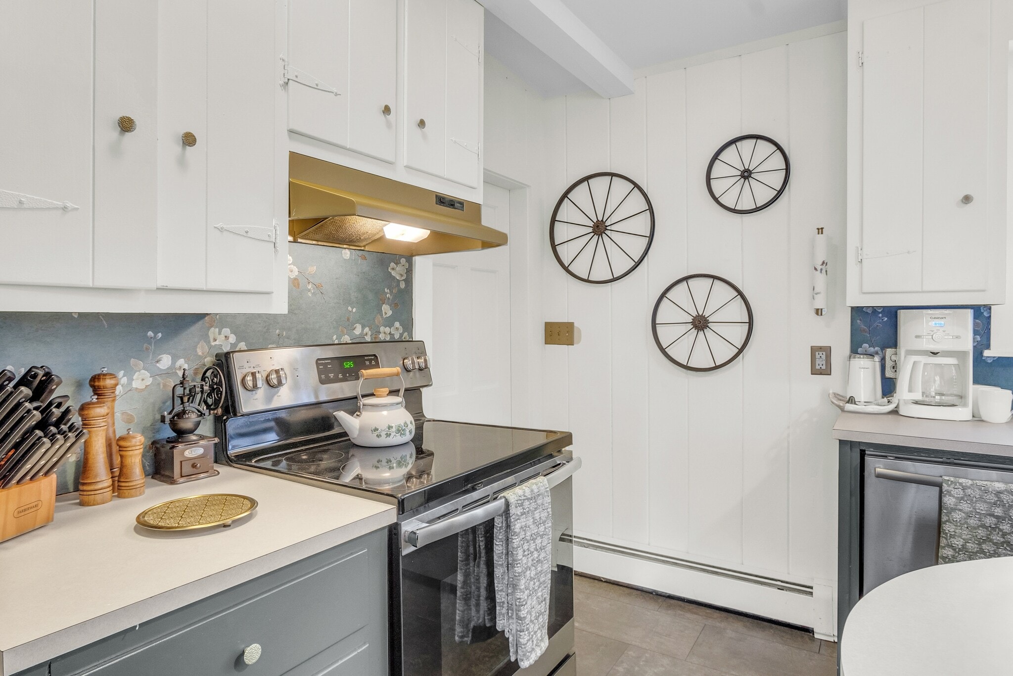 Kitchen, 1st floor - 205 Main St