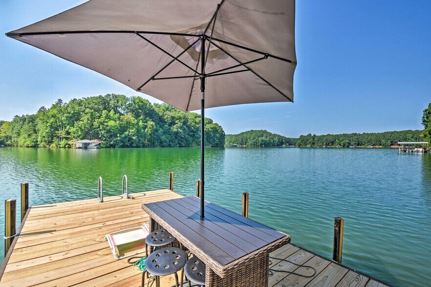 Building Photo - 334 Dogwood Ln