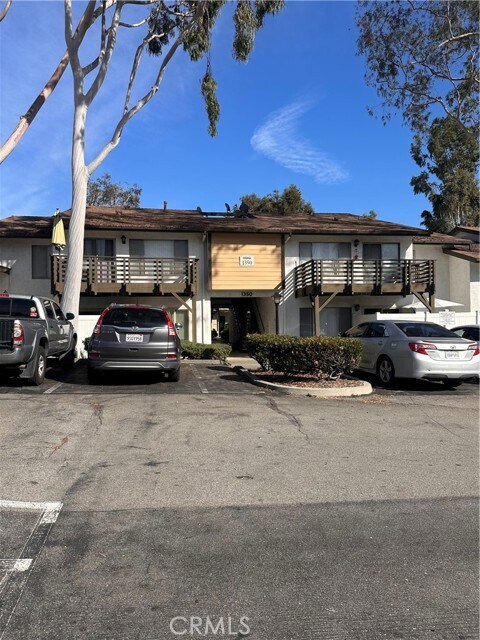 Building Photo - 1350 W Lambert Rd