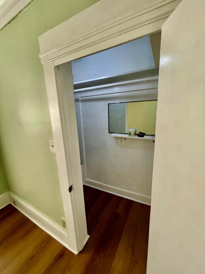 Building Photo - 475 Newton Ave