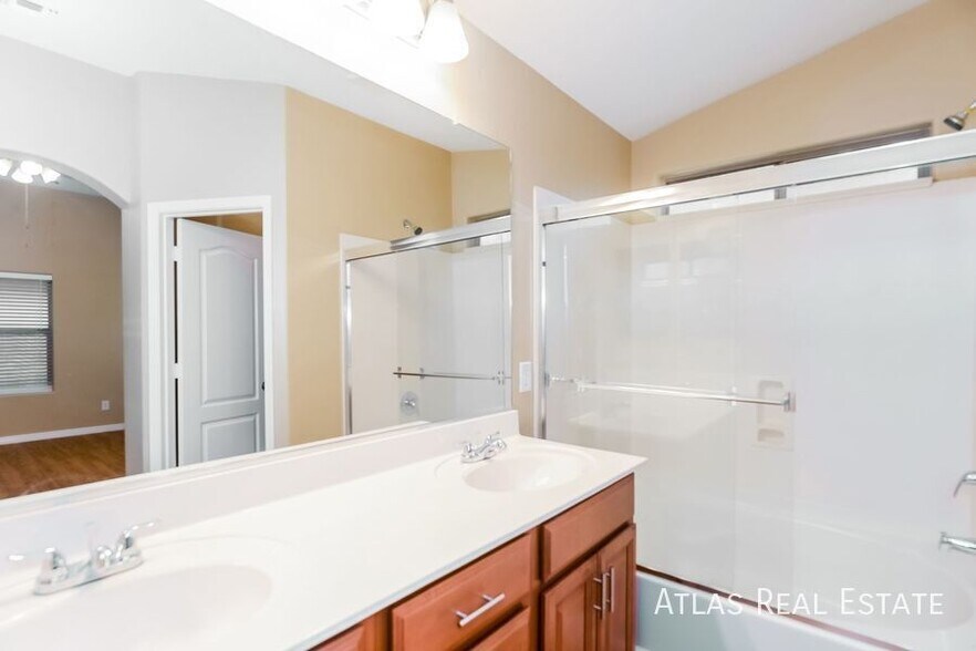 Building Photo - 34724 N Barzona Trail