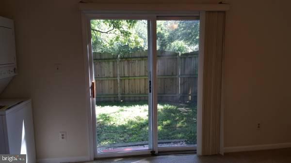 Building Photo - 7715 Idylwood Rd