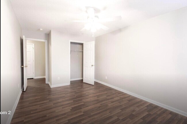 Building Photo - 339 Dahlquist Dr